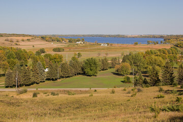 Fototapeta premium looking across lake benton lake in minnesota