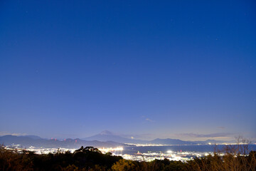 日本平から見る富士山と夜景
