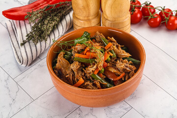 Gourmet shredded meat with vegetables