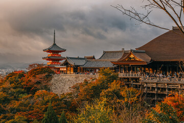 Naklejka premium Kiyomizu-dera Temple in Kyoto