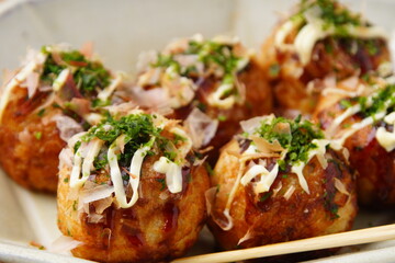 大阪名物　たこ焼き
