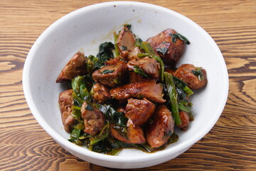 鶏のレバー炒め