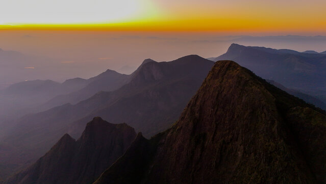 Kolukkumalai &ndash; The World&rsquo;s Highest Tea Estate in Tamil Nadu&rsquo;s Theni District sunrise view
