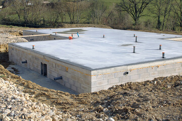 Fondation chape maison, dalle béton