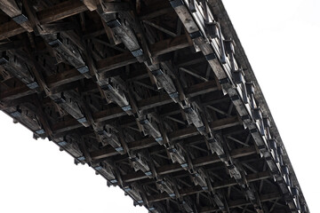 錦帯橋の構造を下から見る