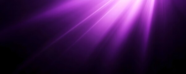 Fototapeta premium Radiant Purple Gradient with Blurred Light Rays in Minimalist