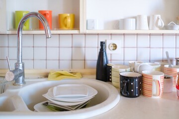 Dirty dishes in the home kitchen