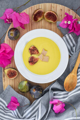 homemade mango cream with figs recipe