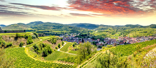 Blick über den Kaiserstuhl, Endingen, Deutschland 