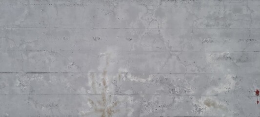 Concrete ceiling on footway tunnel with cracks