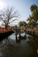 Obraz premium 広角魚眼レンズで撮る田舎の公園風景