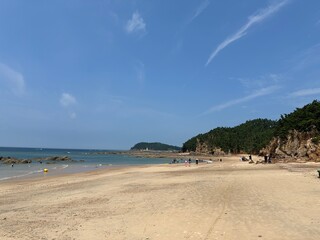 The beautiful beach I want to travel to.