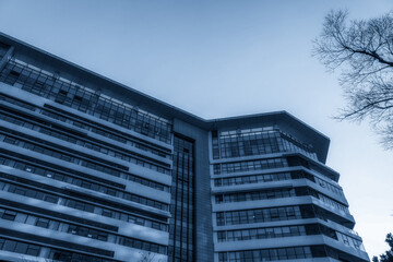 Stunning Modern Architecture: A Unique Perspective of a Commercial Building