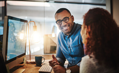 Training, intern or manager on computer for web design, startup website or coaching staff. Night,...