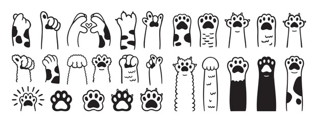 Paw doodle. cute cats paws hand drawn icon set. Outline drawing paws pet line clipart symbol collection © Yanka