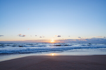 茨城　早朝の久慈浜海岸（日立市）