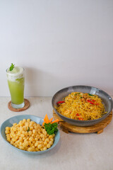 Crispy Salted Egg Corn, Flavorful Stir-Fried Vermicelli With Shrimp And Chili, Served With Refreshing Green Juice Topped With Mint.