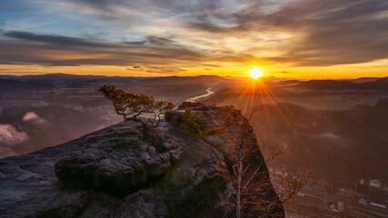 a golden shine - ein goldeners Strahlen