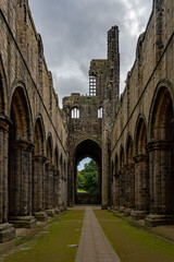 Die Ruine der Kristall Abbey in Leeds in West Yorkshire, England 