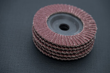  5 pcs.  Flap Discs for Angle Grinders  60 Grit Diamond Grinding Wheels, Coarse Abrasion for Rust Removal and Metal Polishing