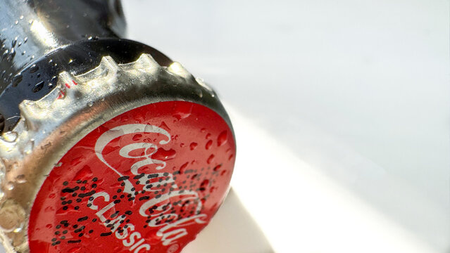 coca cola, brand, company, cool, droplet, editorial, liquid, product, refreshing, refreshment, soft, classic, logotype, soda, cap, coke, cola, freshness, industry, lid, white, beverage, bottle