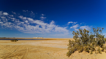 Il deserto del Sahara nella regione di Tezeur le località di Ong Jmal e il villaggio di Star Wars. Tunisia Nord Africa
