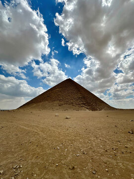 red pyramid of snefru in Dahshur called the north pyramid