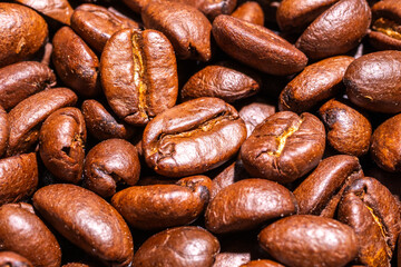 Background with many roasted coffee beans,Texture of roasted coffee beans