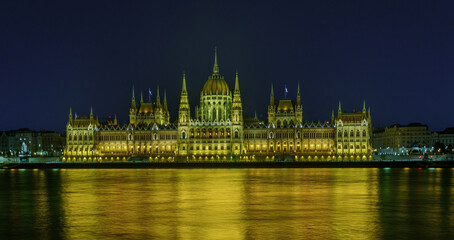 Fototapeta premium Hungarian Parliament Building – Gothic Revival Icon on the Danube, Budapest
