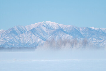 気嵐と日高山脈