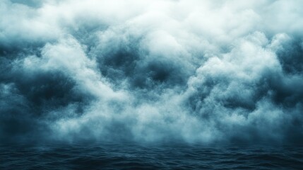 Obraz premium Stormy sea with ominous clouds