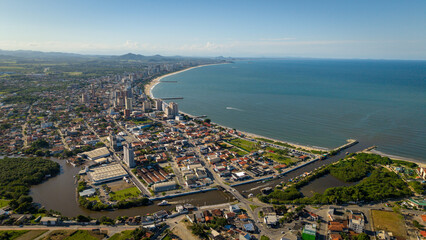 Aerial panoramic photo of Balneário Piçarras and its long coastline along the Atlantic Ocean, in...