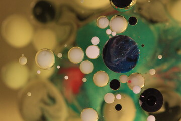 Liquid art with Ink, Paint, Mica Powder, Milk and Oils