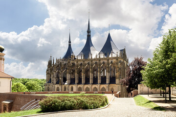 Obraz premium The view of the Gothic St Barbara Cathedral building in Kutna Hora city in Czech Republic