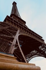 eiffel tower in paris