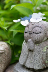 アジサイとお地蔵様