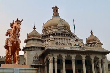 インド　バンガロール　市役所