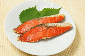 鮭の塩焼き