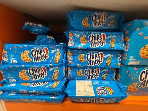 February 2025 - SM San Jose del Monte, Bulacan, Philippines: Chips Ahoy Cookies in the shelf 