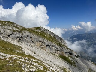 Rocky alpine peaks above Lake Melchsee or Melch Lake in the Uri Alps mountain massif, Kerns - Canton of Obwalden, Switzerland (Kanton Obwald, Schweiz)