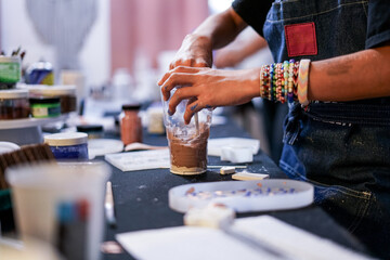 Making plaster casts with polymer plaster. Artistic workshop for kids. 