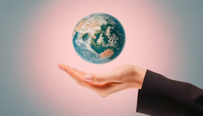 거대한 손 위에 떠 있는 작은 지구