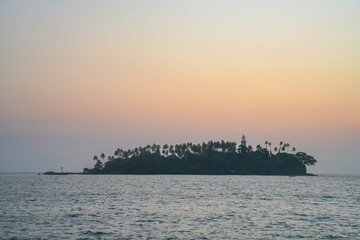  Lighthouse of Beruwala at sunset, Sri Lanka, Asia