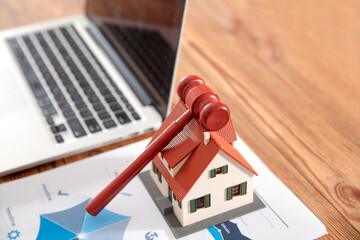 Real estate auction concept scenario