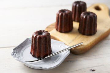 カヌレ・ド・ボルドー　洋菓子イメージ