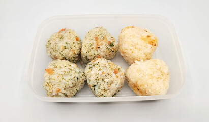 おむすびのお弁当・Rice ball lunch box・기저귀의 도시락