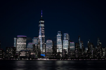 new york city skyline at night