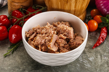 Canned tuna fish for salad