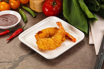 Crispy breaded golden fried prawns