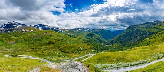Die atemberaubende und höchste Gebirgsstraße Nordeuropas -Sognefjellet